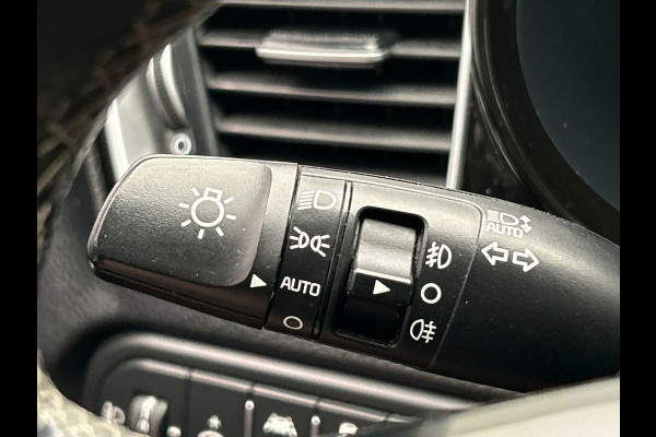 Kia ProCeed 1.4 T-GDI GT-Line | Origineel NL | Panoramadak | Lane-Assist | Carplay | Camera | Keyless | Stoel/Stuur Verwarming |