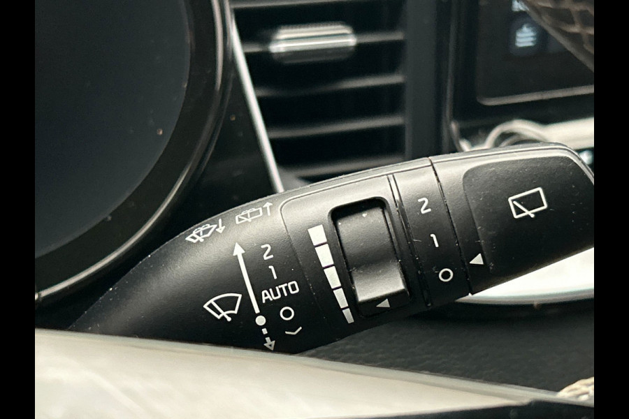 Kia ProCeed 1.4 T-GDI GT-Line | Origineel NL | Panoramadak | Lane-Assist | Carplay | Camera | Keyless | Stoel/Stuur Verwarming |