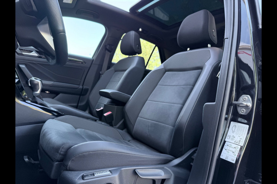 Volkswagen T-Roc 1.5 TSI 3x R-Line Pano/Keyless/IQ.Light/Camera