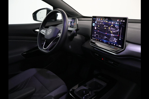 Volkswagen ID.4 LIMITED EDITION 52 kWh + SFEERVERLICHTING | ADAPTIVE CRUISE | CAMERA | STUUR/STOELVERWARMING
