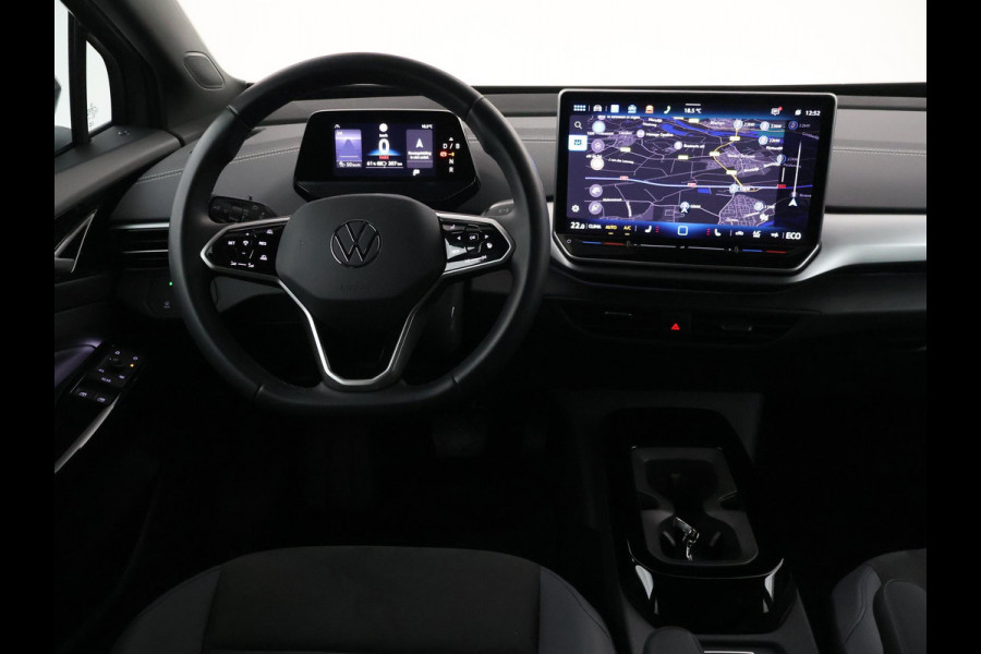 Volkswagen ID.4 LIMITED EDITION 52 kWh + SFEERVERLICHTING | ADAPTIVE CRUISE | CAMERA | STUUR/STOELVERWARMING