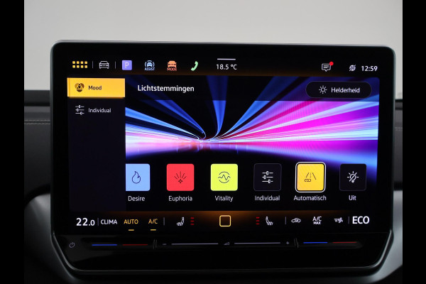 Volkswagen ID.4 LIMITED EDITION 52 kWh + SFEERVERLICHTING | ADAPTIVE CRUISE | CAMERA | STUUR/STOELVERWARMING