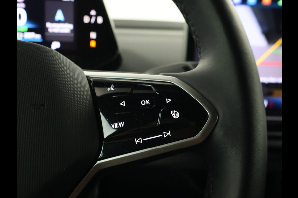 Volkswagen ID.4 LIMITED EDITION 52 kWh + SFEERVERLICHTING | ADAPTIVE CRUISE | CAMERA | STUUR/STOELVERWARMING