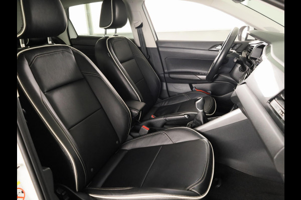 Volkswagen Taigo 1.0 TSI Life 95PK | Navigatie via app | Lederen Bekleding| Stoelverwarming l Camera | Keyless entry