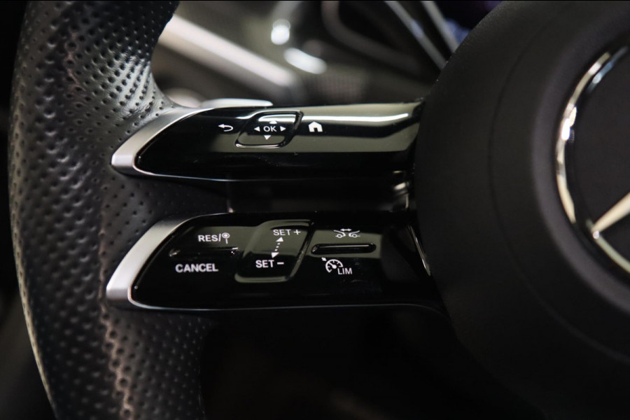 Mercedes-Benz C-Klasse 300 AMG/KEYLESS/SFEERVER/MEMORY/360CAM/CARPLAY/VOL