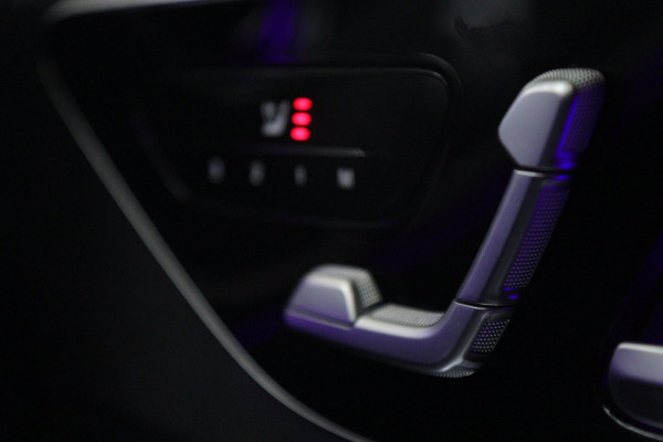 Mercedes-Benz C-Klasse 300 AMG/KEYLESS/SFEERVER/MEMORY/360CAM/CARPLAY/VOL