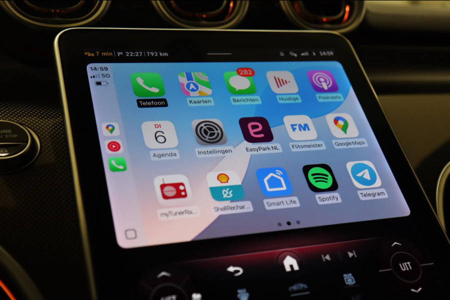 Mercedes-Benz C-Klasse 300 AMG/KEYLESS/SFEERVER/MEMORY/360CAM/CARPLAY/VOL