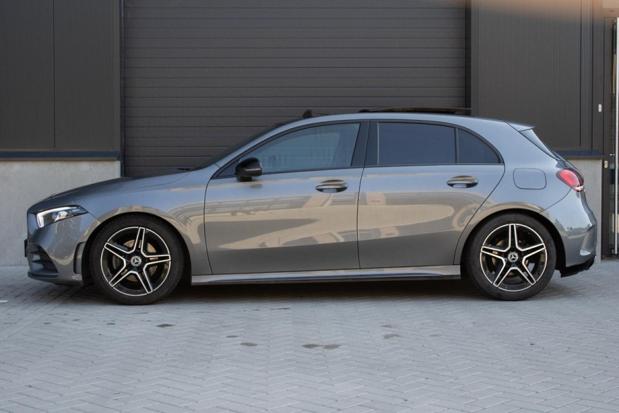 Mercedes-Benz A-Klasse 180 AMG Line PANO DIFFUSSER CAMERA BURMESTER