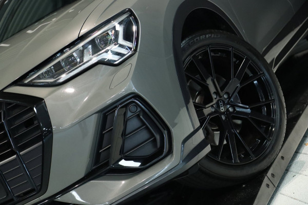 Audi Q3 40 TFSI Quattro S-Line / PANO / VIRTUAL / ACC / 360 / KEYLESS / 20'