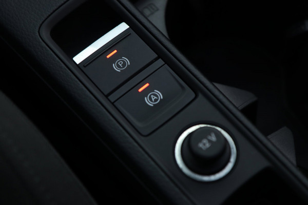 Audi Q3 40 TFSI Quattro S-Line / PANO / VIRTUAL / ACC / 360 / KEYLESS / 20'