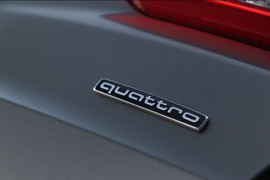 Audi Q3 40 TFSI Quattro S-Line / PANO / VIRTUAL / ACC / 360 / KEYLESS / 20'