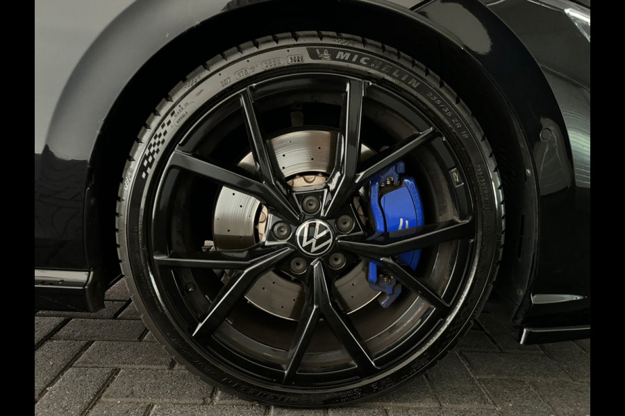 Volkswagen Golf 2.0 TSI R 4M Performance Pano|H/K|Akrapovic