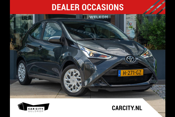 Toyota Aygo 1.0 VVT-i x-play | Camera | Carplay | Airco | 5D