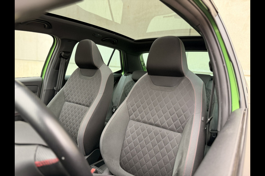 Škoda Fabia 1.0 TSI Monte Carlo Pano LED CarPlay 17' Stoelverwarming