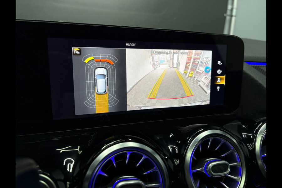 Mercedes-Benz GLA 200 Business Solution AMG
