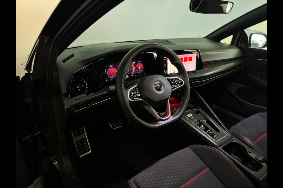 Volkswagen Golf 2.0 TSI GTI Clubsport Pano|Sfeer|IQ|Camera