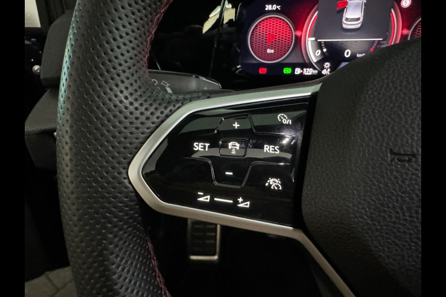 Volkswagen Golf 2.0 TSI GTI Clubsport Pano|Sfeer|IQ|Camera