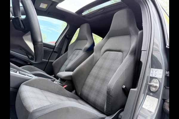 Volkswagen Golf 1.4 eHybrid GTE Pano/HuD/Sfeer
