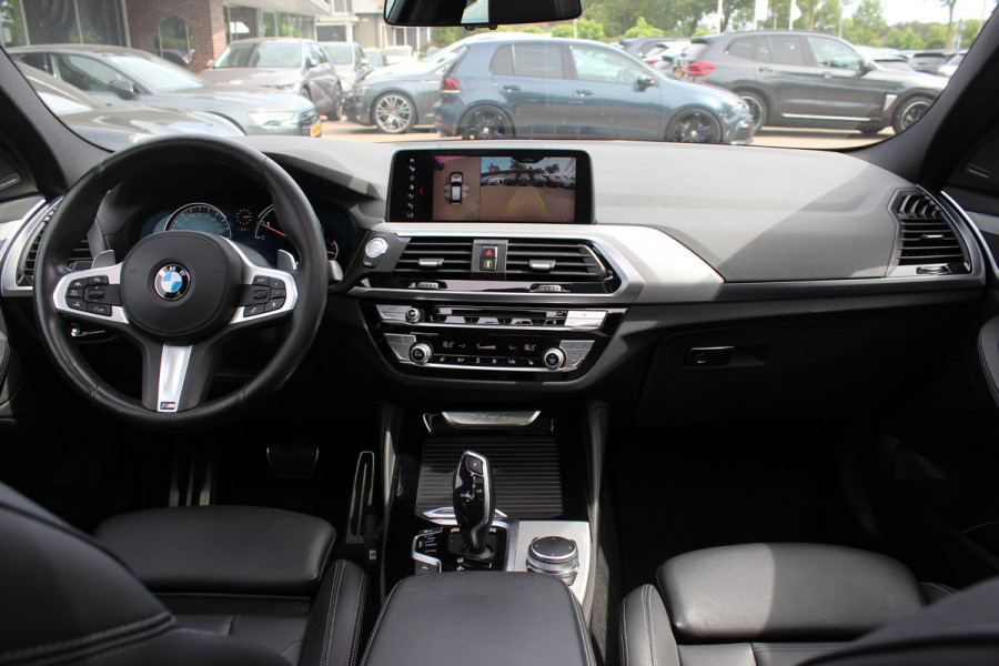 BMW X4 xDrive20i High Exe. M Sport / Panoramadak / 360Camera / Leder / 20'' / Harman Kardon / Navigatie / Dodehoek / DAB / Stoelverwarming / ACC