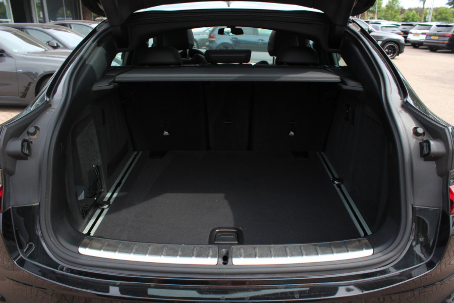 BMW X4 xDrive20i High Exe. M Sport / Panoramadak / 360Camera / Leder / 20'' / Harman Kardon / Navigatie / Dodehoek / DAB / Stoelverwarming / ACC