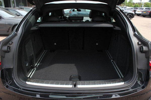 BMW X4 xDrive20i High Exe. M Sport / Panoramadak / 360Camera / Leder / 20'' / Harman Kardon / Navigatie / Dodehoek / DAB / Stoelverwarming / ACC