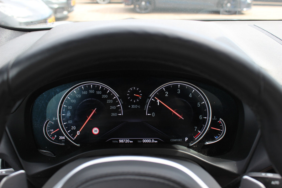 BMW X4 xDrive20i High Exe. M Sport / Panoramadak / 360Camera / Leder / 20'' / Harman Kardon / Navigatie / Dodehoek / DAB / Stoelverwarming / ACC