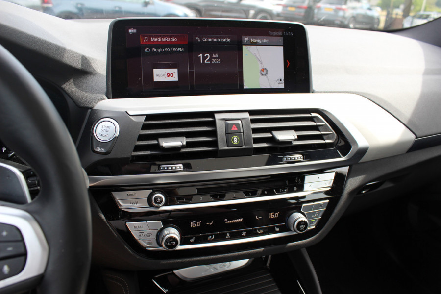 BMW X4 xDrive20i High Exe. M Sport / Panoramadak / 360Camera / Leder / 20'' / Harman Kardon / Navigatie / Dodehoek / DAB / Stoelverwarming / ACC