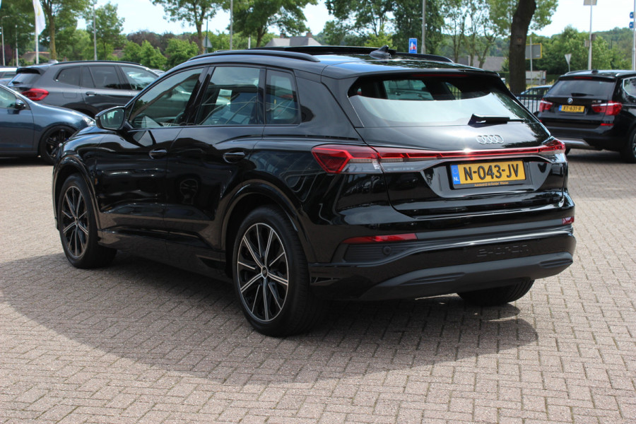 Audi Q4 e-tron 40 Launch edition Advanced Plus 77 kWh / SOH 92,9 % / Panoramadak / Camera / Warmtepomp / CarPlay / 20'' / Stoelverwarming / DAB / ACC