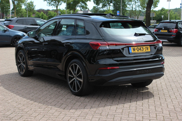 Audi Q4 e-tron 40 Launch edition Advanced Plus 77 kWh / SOH 92,9 % / Panoramadak / Camera / Warmtepomp / CarPlay / 20'' / Stoelverwarming / DAB / ACC
