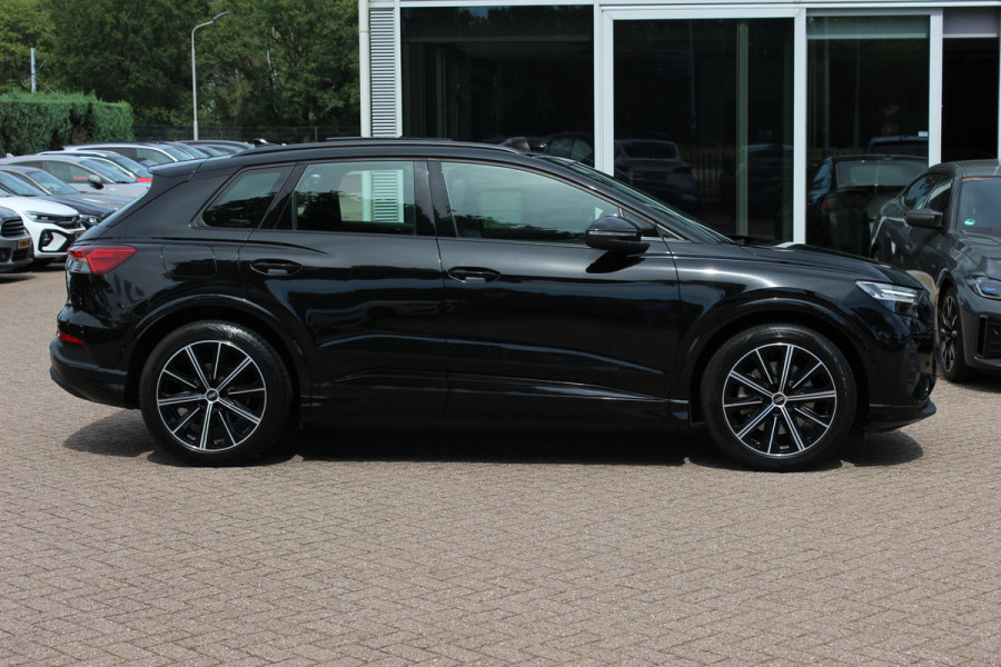Audi Q4 e-tron 40 Launch edition Advanced Plus 77 kWh / SOH 92,9 % / Panoramadak / Camera / Warmtepomp / CarPlay / 20'' / Stoelverwarming / DAB / ACC