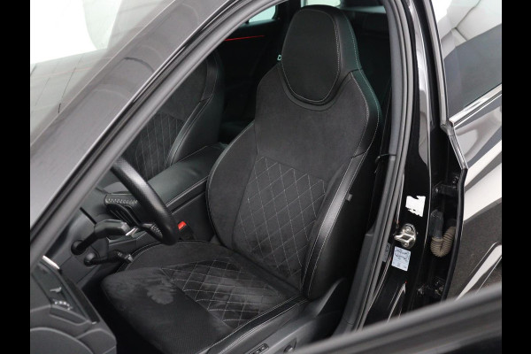 Škoda Superb 1.4 TSI iV Sportline | SOH 96,3% | Stoelverwarming | Alcantara | Adaptive cruise | Camera | Carplay | Matrix LED | Stuurverwarming | Virtual Cockpit | Navigatie | Parkeerhulp | Sportstoelen | Sfeerverlichting | PHEV | Plug In