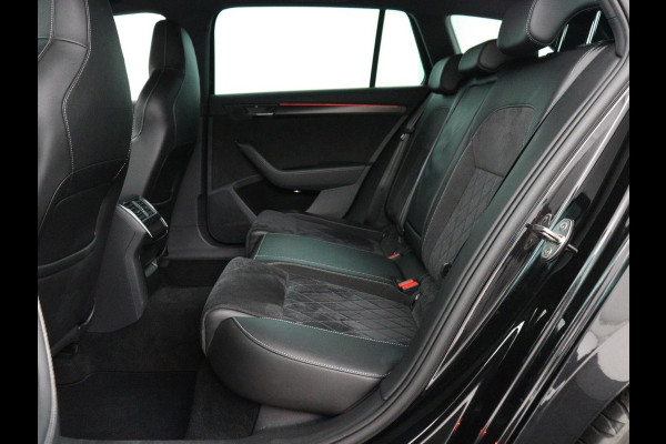 Škoda Superb 1.4 TSI iV Sportline | SOH 96,3% | Stoelverwarming | Alcantara | Adaptive cruise | Camera | Carplay | Matrix LED | Stuurverwarming | Virtual Cockpit | Navigatie | Parkeerhulp | Sportstoelen | Sfeerverlichting | PHEV | Plug In