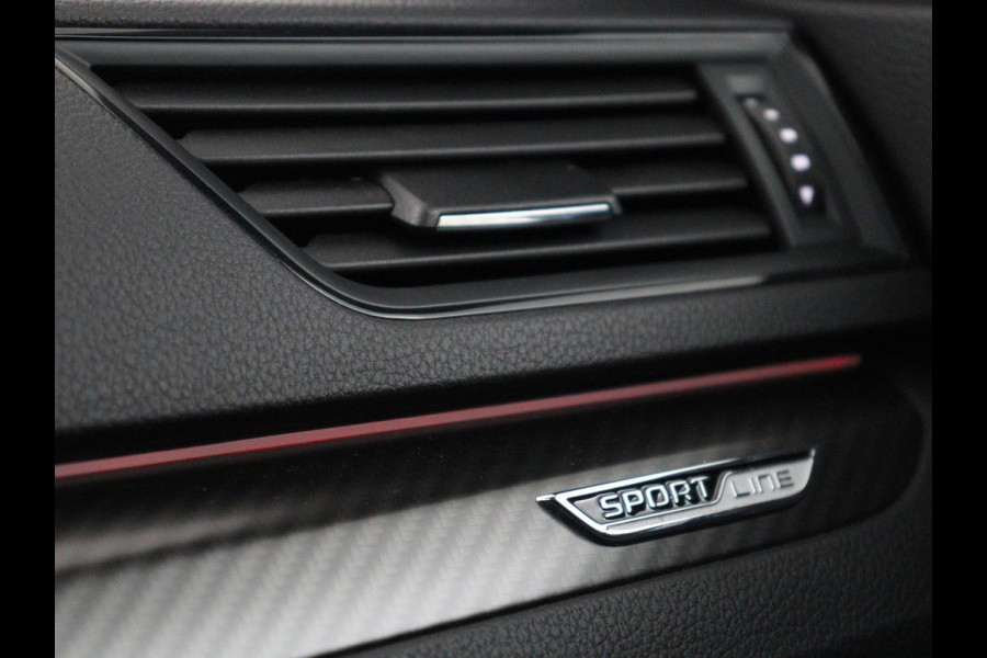 Škoda Superb 1.4 TSI iV Sportline | SOH 96,3% | Stoelverwarming | Alcantara | Adaptive cruise | Camera | Carplay | Matrix LED | Stuurverwarming | Virtual Cockpit | Navigatie | Parkeerhulp | Sportstoelen | Sfeerverlichting | PHEV | Plug In