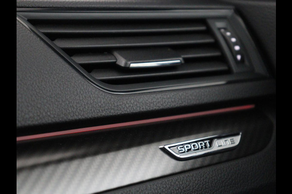 Škoda Superb 1.4 TSI iV Sportline | SOH 96,3% | Stoelverwarming | Alcantara | Adaptive cruise | Camera | Carplay | Matrix LED | Stuurverwarming | Virtual Cockpit | Navigatie | Parkeerhulp | Sportstoelen | Sfeerverlichting | PHEV | Plug In