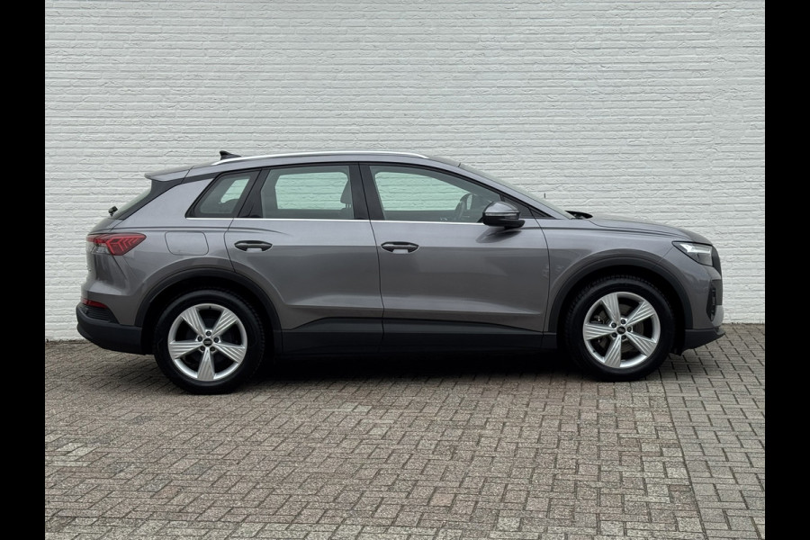 Audi Q4 e-tron 35 Launch edition 55 kWh SOH 91% Navi Carplay Leder Stoelverw All-Season banden PDC V+A Clima