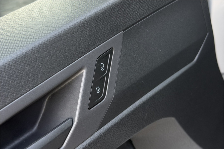 Volkswagen Caddy Cargo 1.5 TSI DSG-7 | Ergo | Camera | Carplay | ACC | Groot Scherm