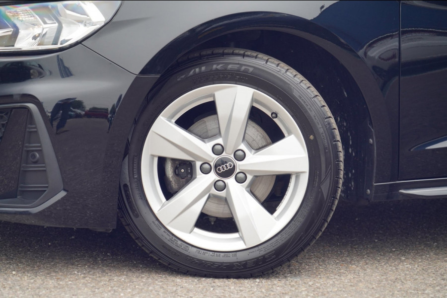 Audi A1 Sportback 30 TFSI Pro Line / Navi / Camera / Side Assist / Adaptieve Cruise / Stoelverw. / Climate