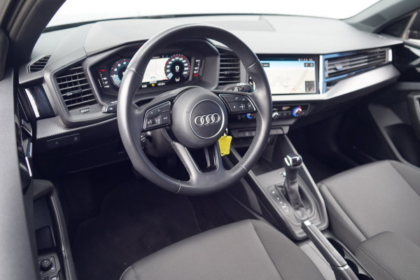 Audi A1 Sportback 30 TFSI Pro Line / Navi / Camera / Side Assist / Adaptieve Cruise / Stoelverw. / Climate