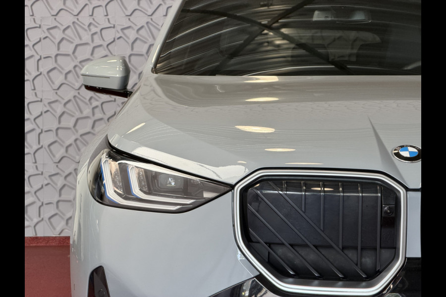 BMW X3 30e 300PK XDRIVE M SPORT / HARMAN KARDON / 360.CAM / INNOVATION / PANO SCHUIFDAK / HARMAN KARDON / 360.CAM / INNOVATION / BROOKLYNGRAU METALLIC