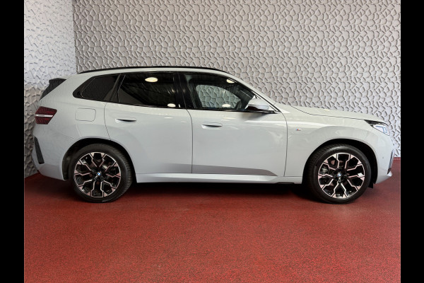 BMW X3 30e 300PK XDRIVE M SPORT / HARMAN KARDON / 360.CAM / INNOVATION / PANO SCHUIFDAK / HARMAN KARDON / 360.CAM / INNOVATION / BROOKLYNGRAU METALLIC