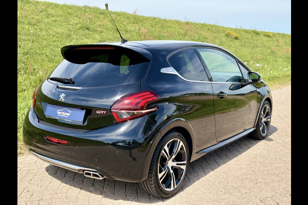 Peugeot 208 1.6 e-THP GTi UNIEK | Liefhebbersauto | Lage KM-Stand | Nieuwstaat | Apple Carplay/Android Auto | Stoelvw | Camera