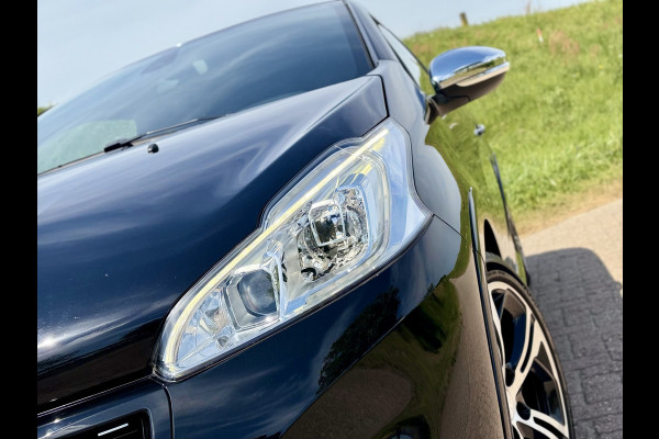 Peugeot 208 1.6 e-THP GTi UNIEK | Liefhebbersauto | Lage KM-Stand | Nieuwstaat | Apple Carplay/Android Auto | Stoelvw | Camera