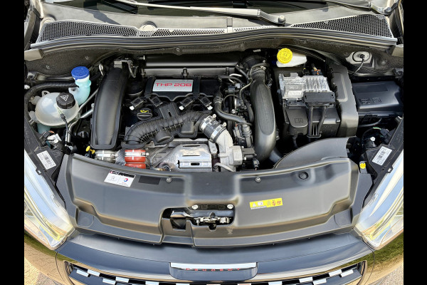 Peugeot 208 1.6 e-THP GTi UNIEK | Liefhebbersauto | Lage KM-Stand | Nieuwstaat | Apple Carplay/Android Auto | Stoelvw | Camera