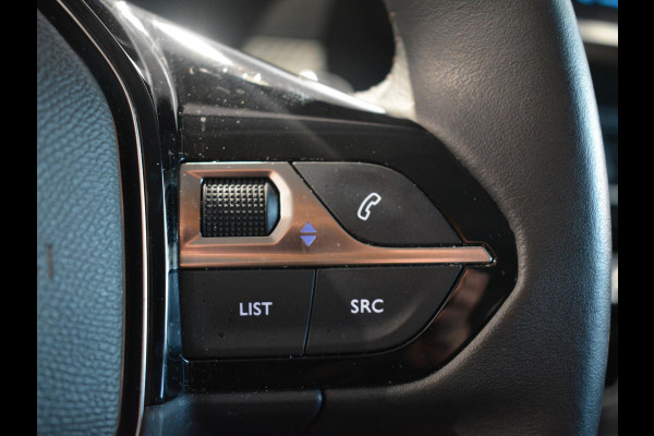 Peugeot e-208 EV Allure Pack 50 kWh | 3 Fase | 3D i-Cockpit | Achteruitrijcamera | Climate Control | Android Auto / Apple CarPlay |