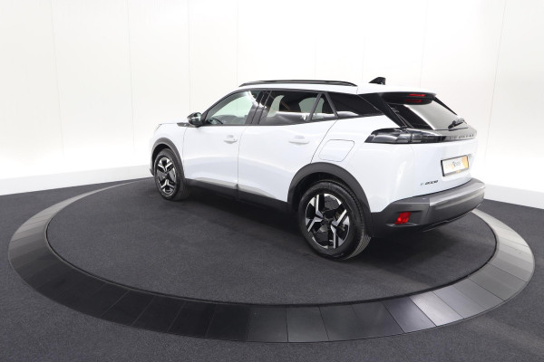 Peugeot e-2008 EV Allure Avantage 54 kWh | 11 KW Lader | Apple Carplay | Parkeersensoren