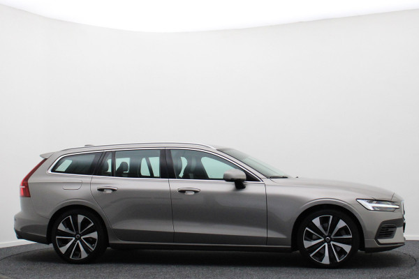 Volvo V60 2.0 T6 Twin Engine AWD Momentum Pro SOH 89%, Climate, Cruise, Navigatie, Apple Carplay, LED, Trekhaak, 19''