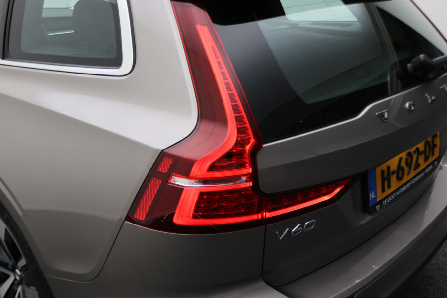 Volvo V60 2.0 T6 Twin Engine AWD Momentum Pro SOH 89%, Climate, Cruise, Navigatie, Apple Carplay, LED, Trekhaak, 19''