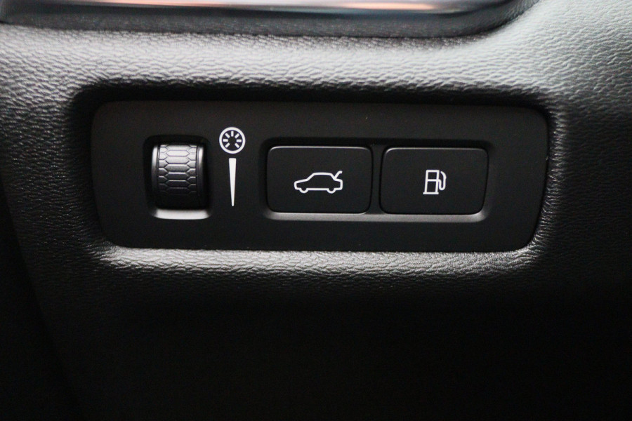 Volvo V60 2.0 T6 Twin Engine AWD Momentum Pro SOH 89%, Climate, Cruise, Navigatie, Apple Carplay, LED, Trekhaak, 19''