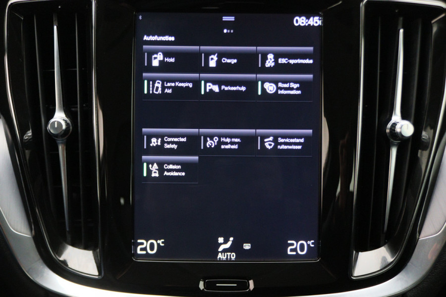 Volvo V60 2.0 T6 Twin Engine AWD Momentum Pro SOH 89%, Climate, Cruise, Navigatie, Apple Carplay, LED, Trekhaak, 19''