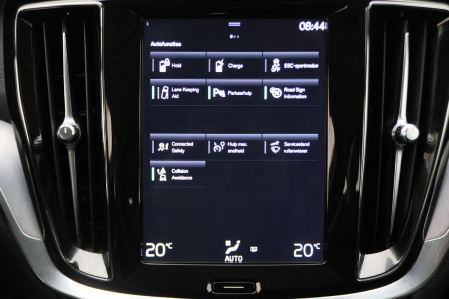 Volvo V60 2.0 T6 Twin Engine AWD Momentum Pro SOH 89%, Climate, Cruise, Navigatie, Apple Carplay, LED, Trekhaak, 19''